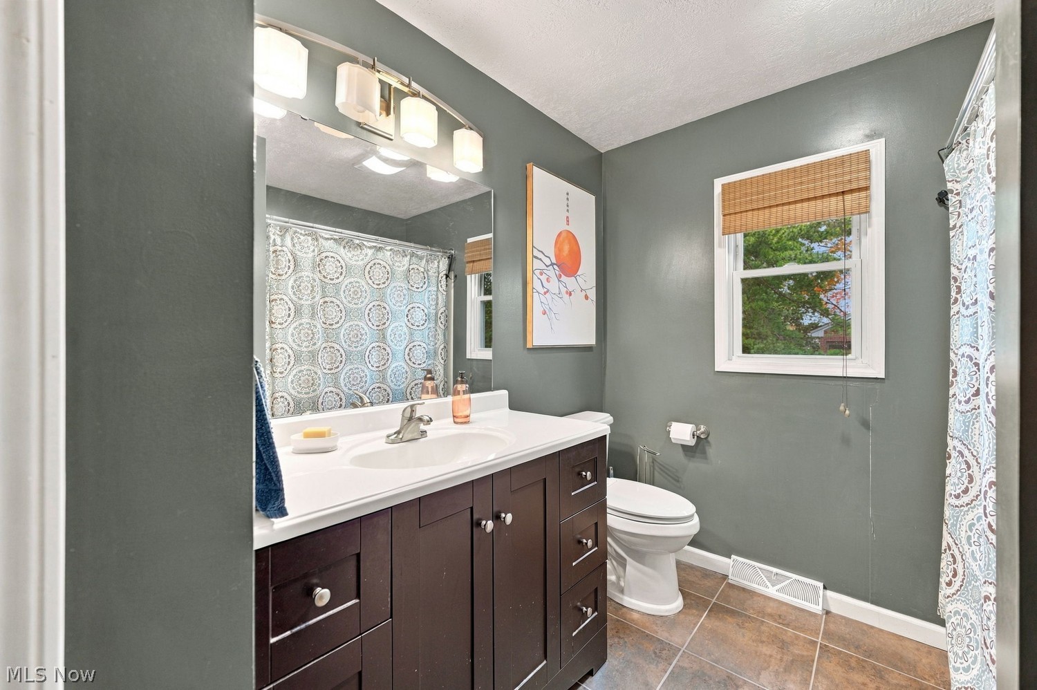 1006 Brookview Boulevard Parma OH 44134