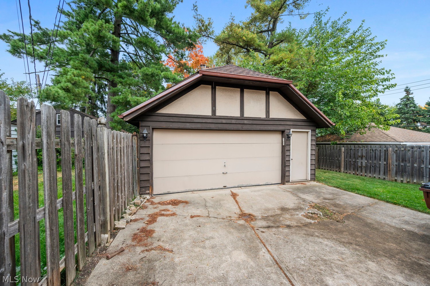 1006 Brookview Boulevard Parma OH 44134