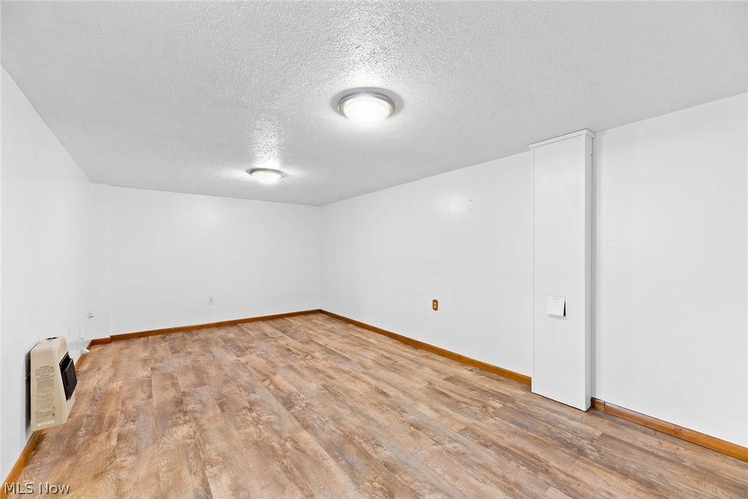 4044 Avon Lake Road Litchfield OH 44253
