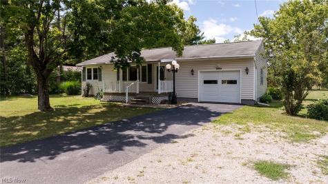 4044 Avon Lake Road Litchfield OH 44253