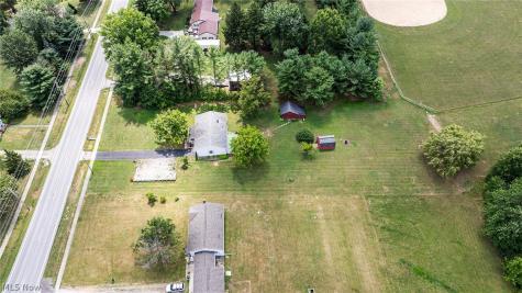 4044 Avon Lake Road Litchfield OH 44253