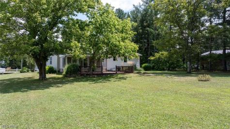 4044 Avon Lake Road Litchfield OH 44253