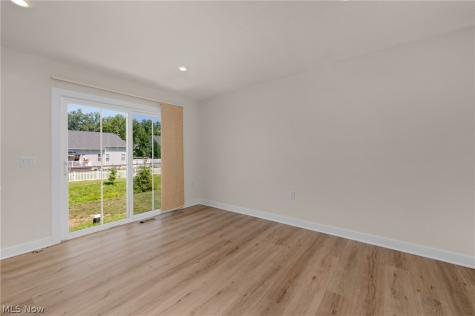 129 Eagle Circle Amherst OH 44001