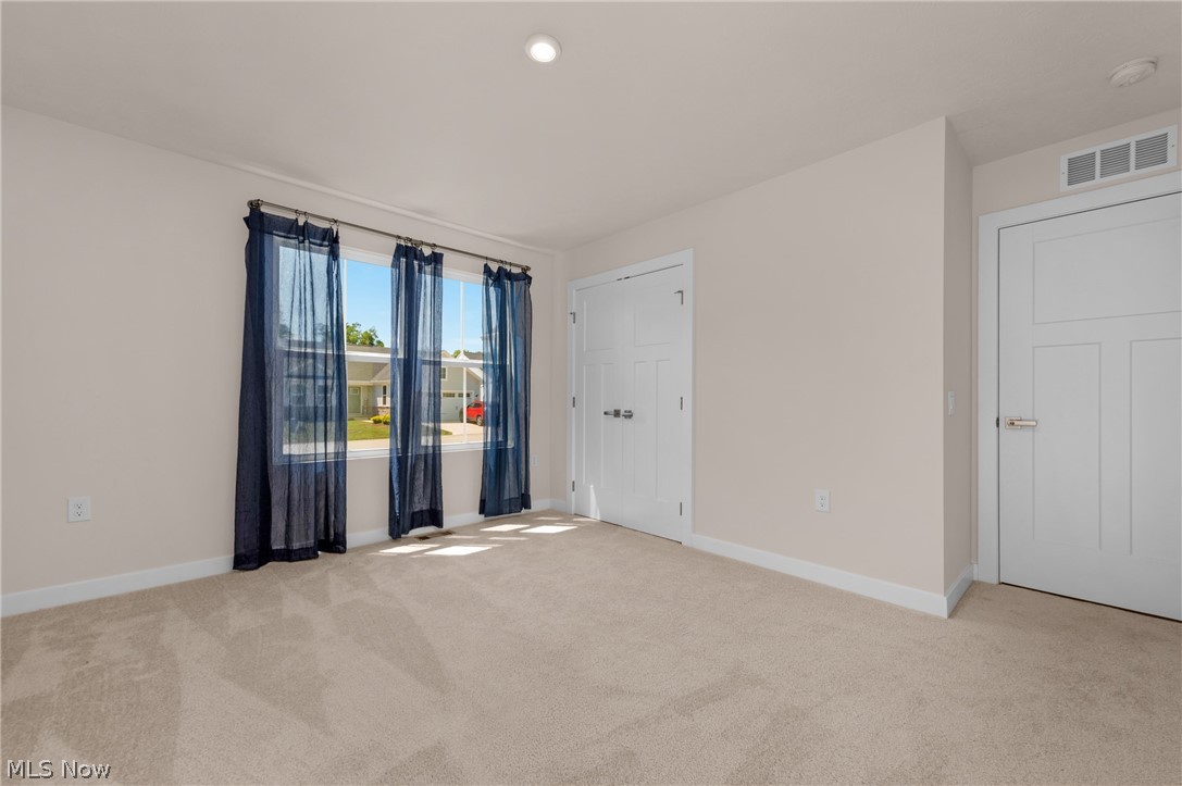 129 Eagle Circle Amherst OH 44001