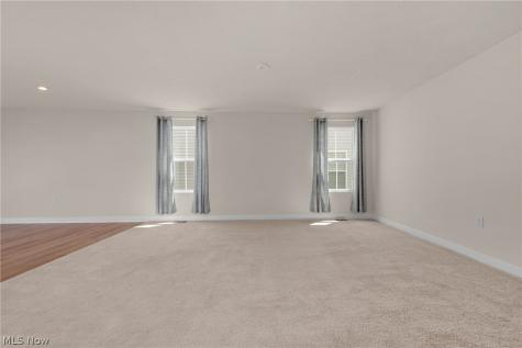 129 Eagle Circle Amherst OH 44001