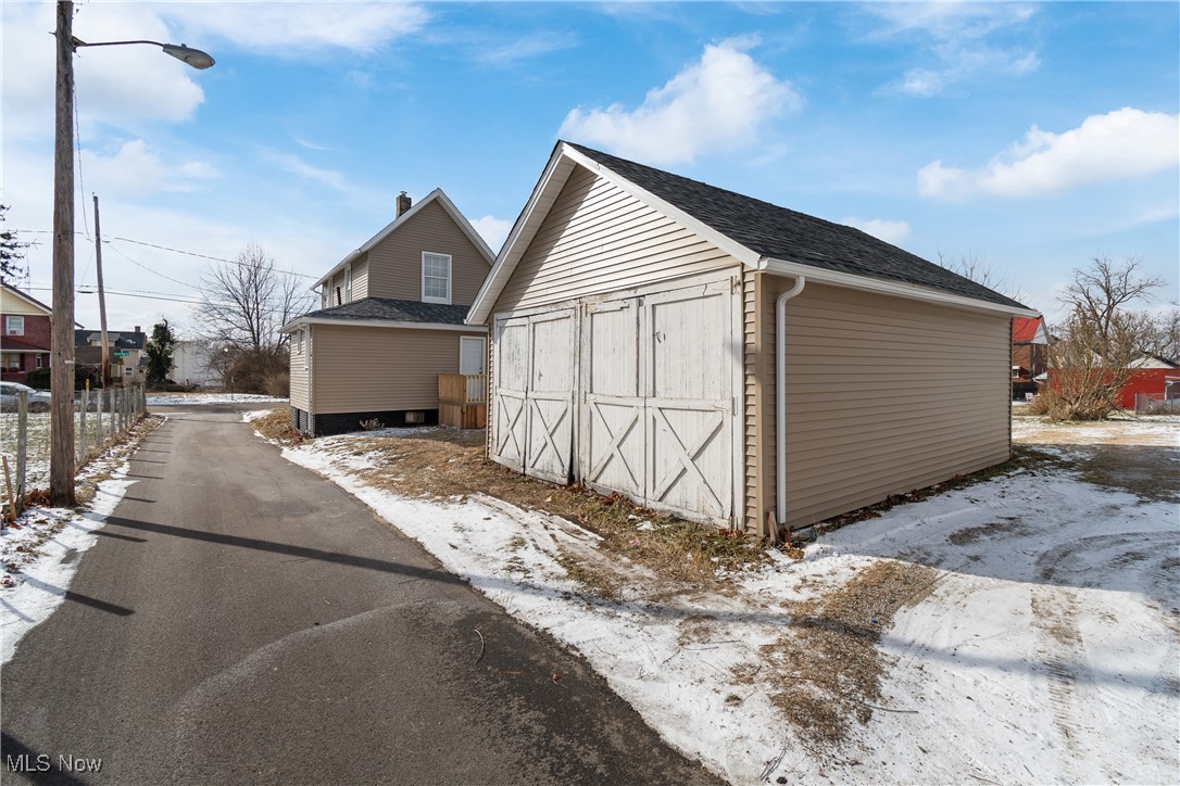 1747 5th Street SE Canton OH 44707