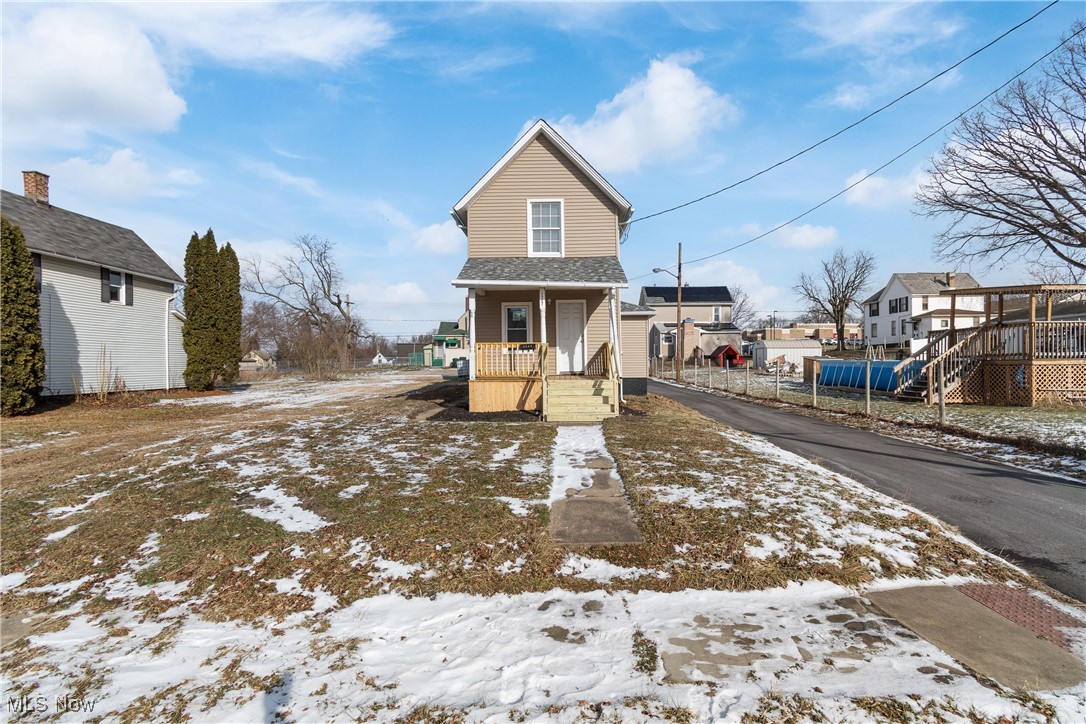 1747 5th Street SE Canton OH 44707