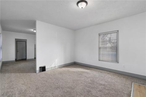 1747 5th Street SE Canton OH 44707