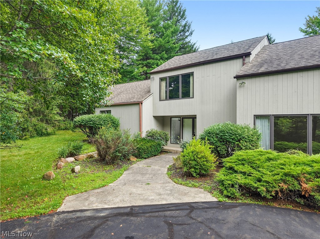13913 County Line Road Novelty OH 44072