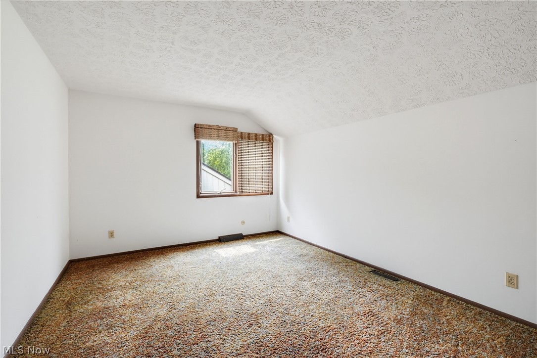 13913 County Line Road Novelty OH 44072