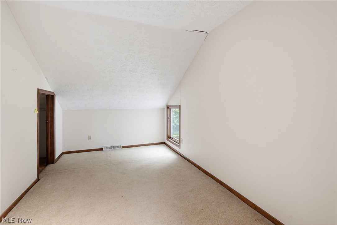 13913 County Line Road Novelty OH 44072