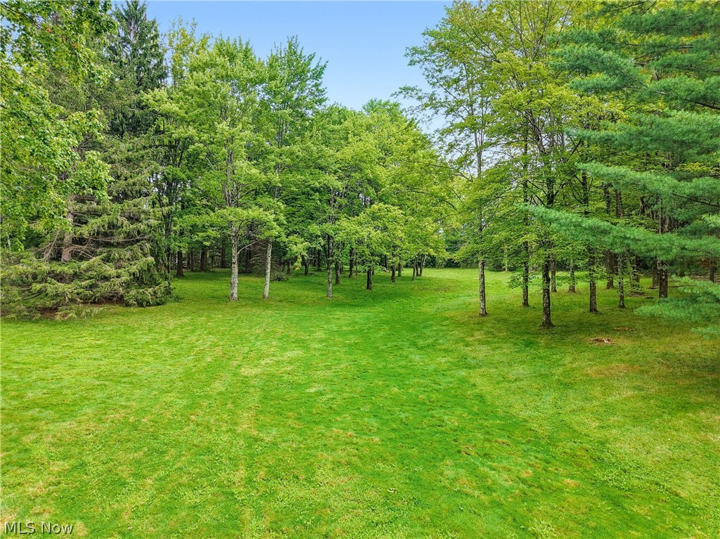 13913 County Line Road Novelty OH 44072