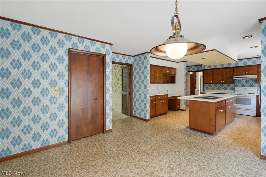13913 County Line Road Novelty OH 44072