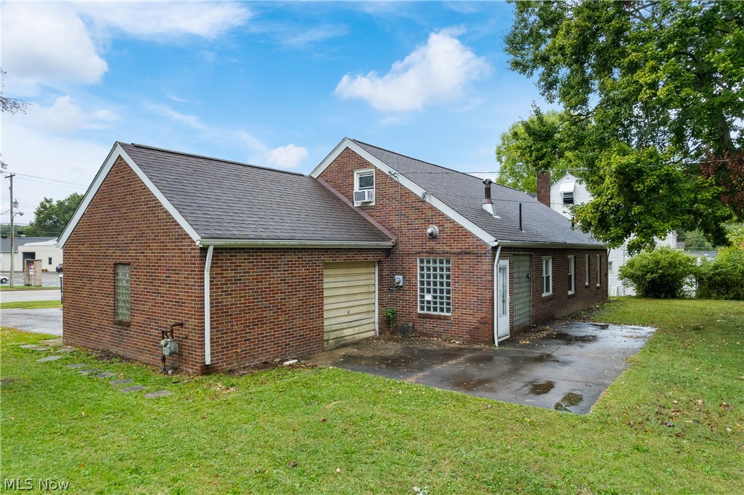 1720 Lincoln Way E Massillon OH 44646