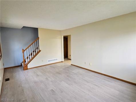 4838 E 86th Street Garfield Heights OH 44125