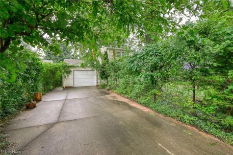 737 Allerton Street Kent OH 44240