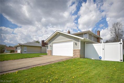 4713 Persimmon Lane Brunswick OH 44212