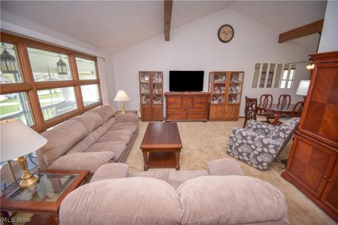 4713 Persimmon Lane Brunswick OH 44212