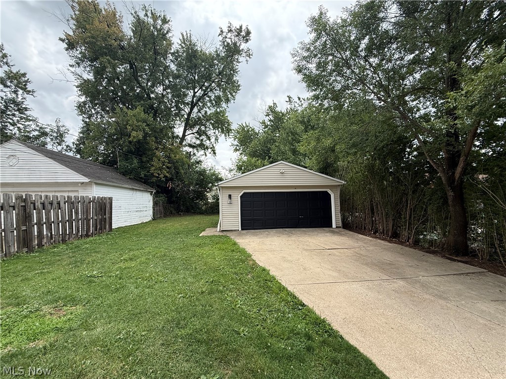 5503 Luelda Avenue Parma OH 44129