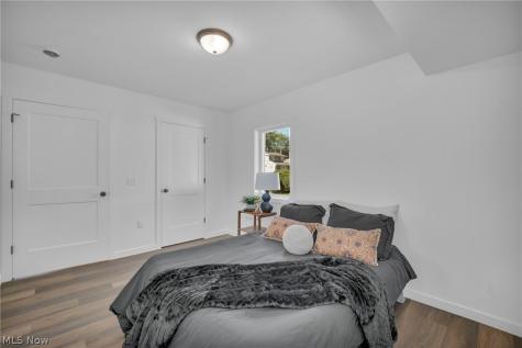 5235 Forest Avenue Maple Heights OH 44137