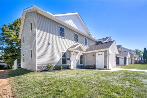 5235 Forest Avenue Maple Heights OH 44137