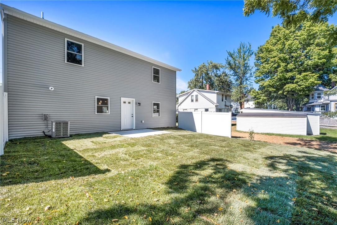 5235 Forest Avenue Maple Heights OH 44137