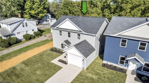 5235 Forest Avenue Maple Heights OH 44137
