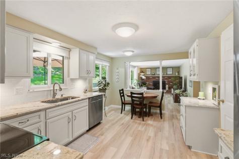 1142 Waldo Way Twinsburg OH 44087