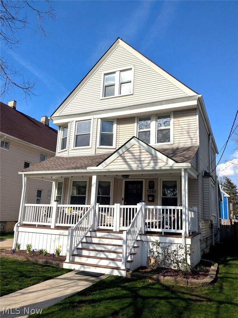 1280 Brockley Avenue Lakewood OH 44107