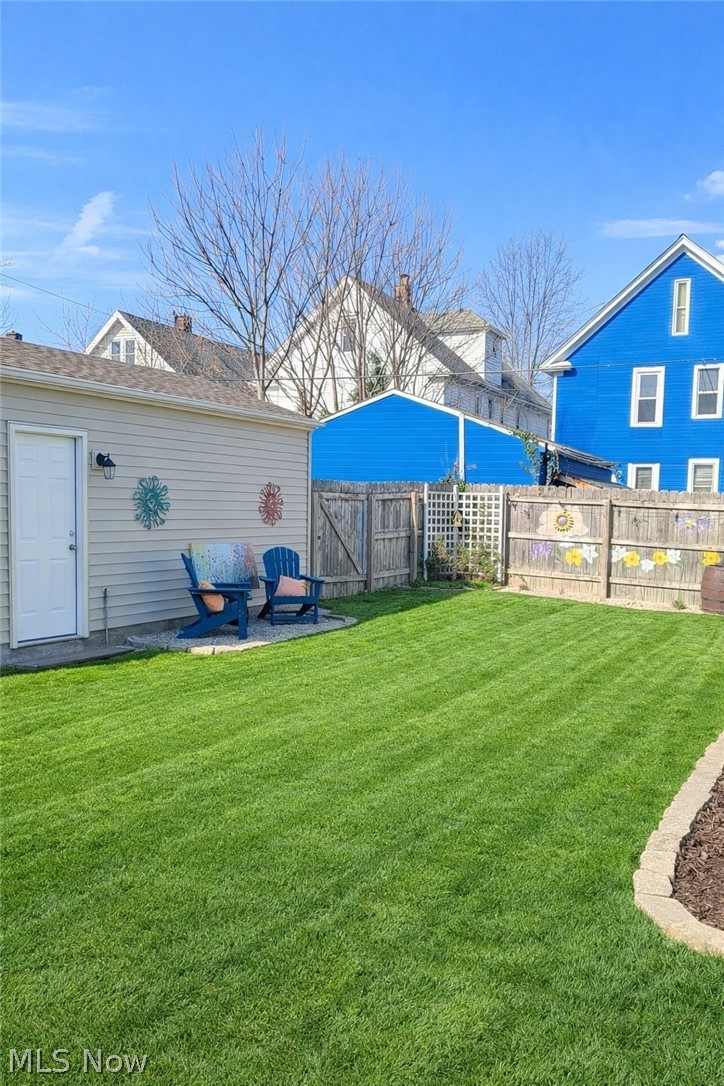 1280 Brockley Avenue Lakewood OH 44107