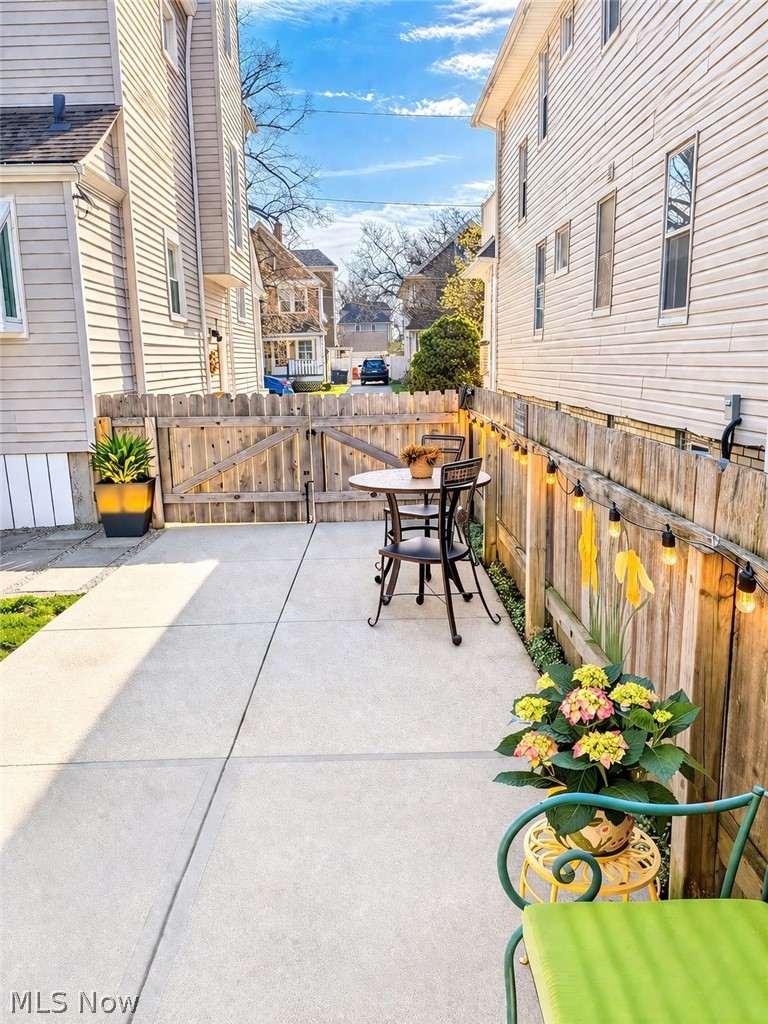 1280 Brockley Avenue Lakewood OH 44107