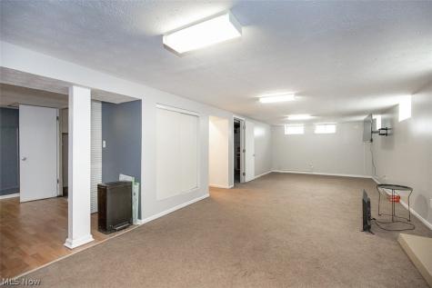 5632 Saxon Drive Garfield Heights OH 44125