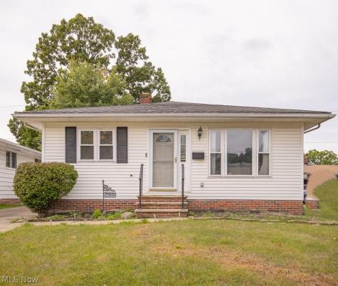 5632 Saxon Drive Garfield Heights OH 44125
