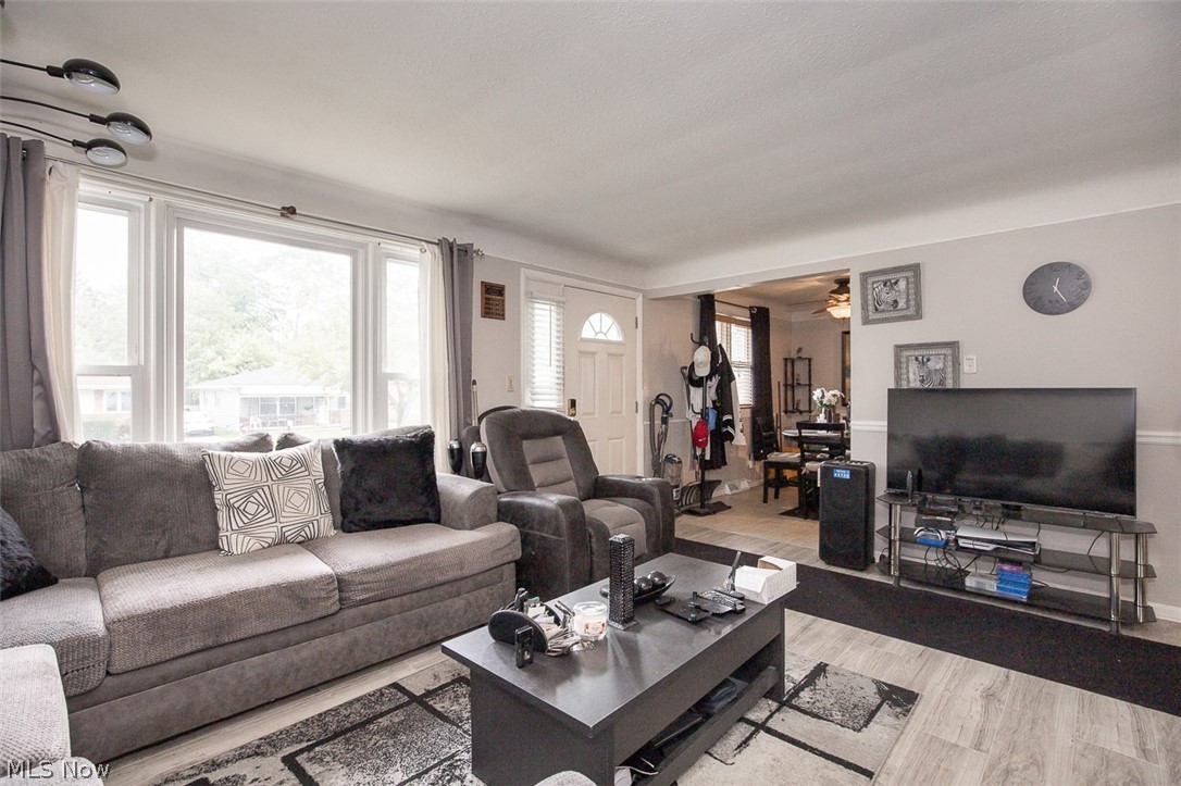 5632 Saxon Drive Garfield Heights OH 44125