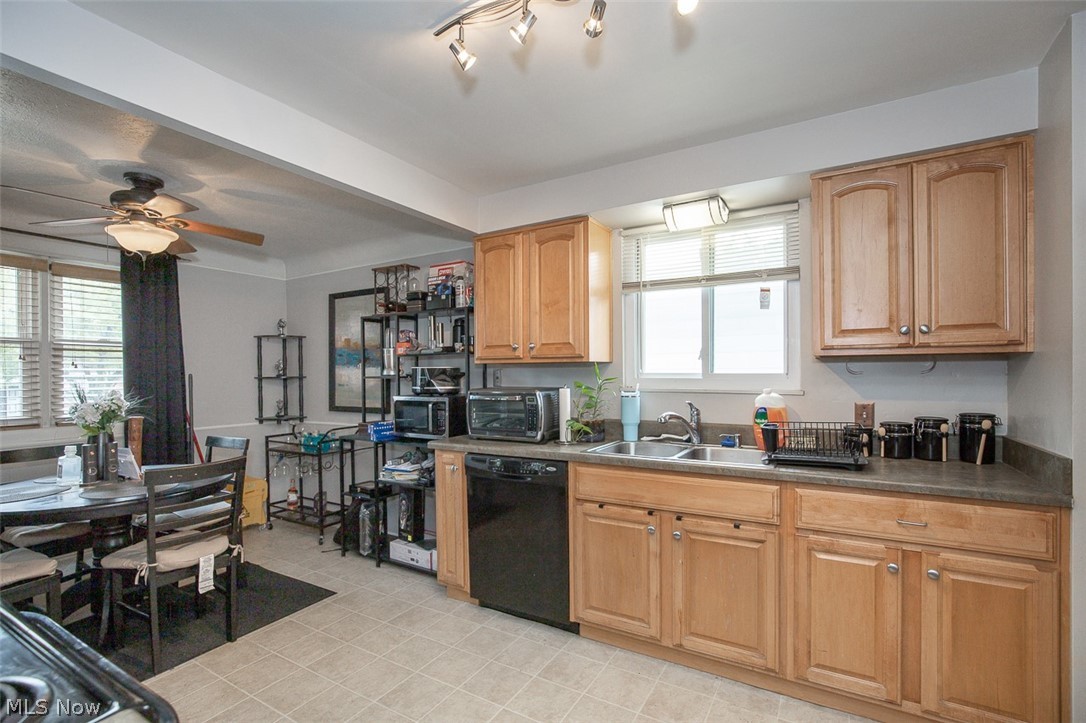 5632 Saxon Drive Garfield Heights OH 44125