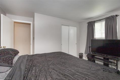 5632 Saxon Drive Garfield Heights OH 44125