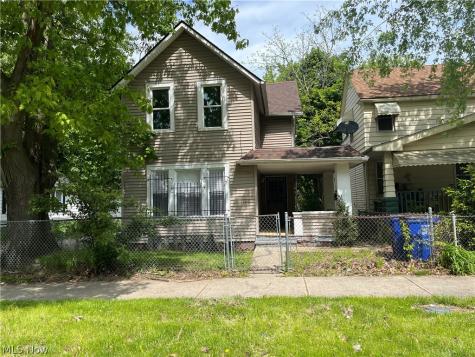 7728 Elton Avenue Cleveland OH 44102