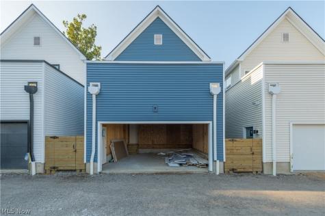 3005 Monroe Avenue Cleveland OH 44113