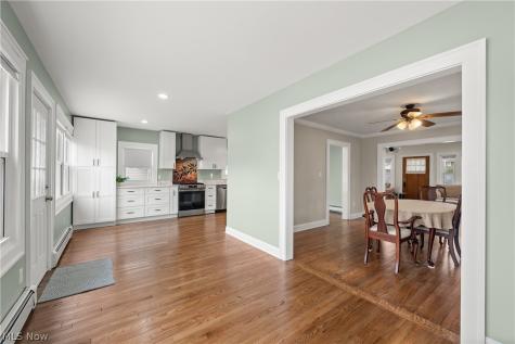 2126 Elbur Avenue Lakewood OH 44107