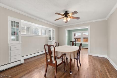 2126 Elbur Avenue Lakewood OH 44107