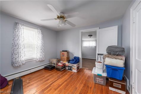 2126 Elbur Avenue Lakewood OH 44107
