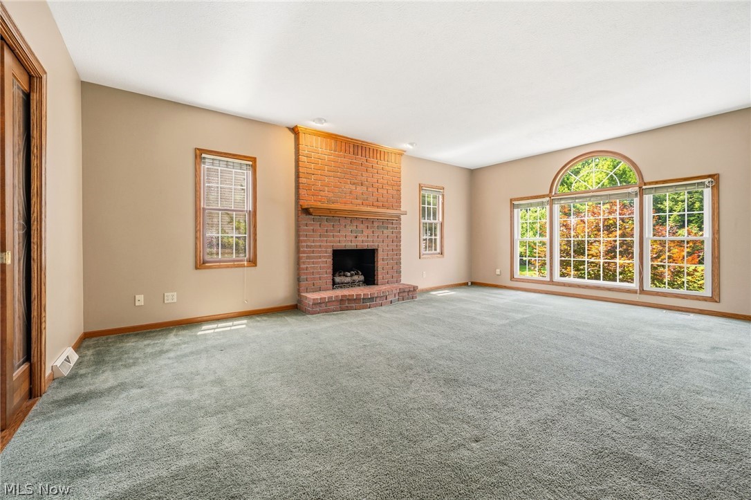 6638 Forestwood Street NW Canton OH 44718