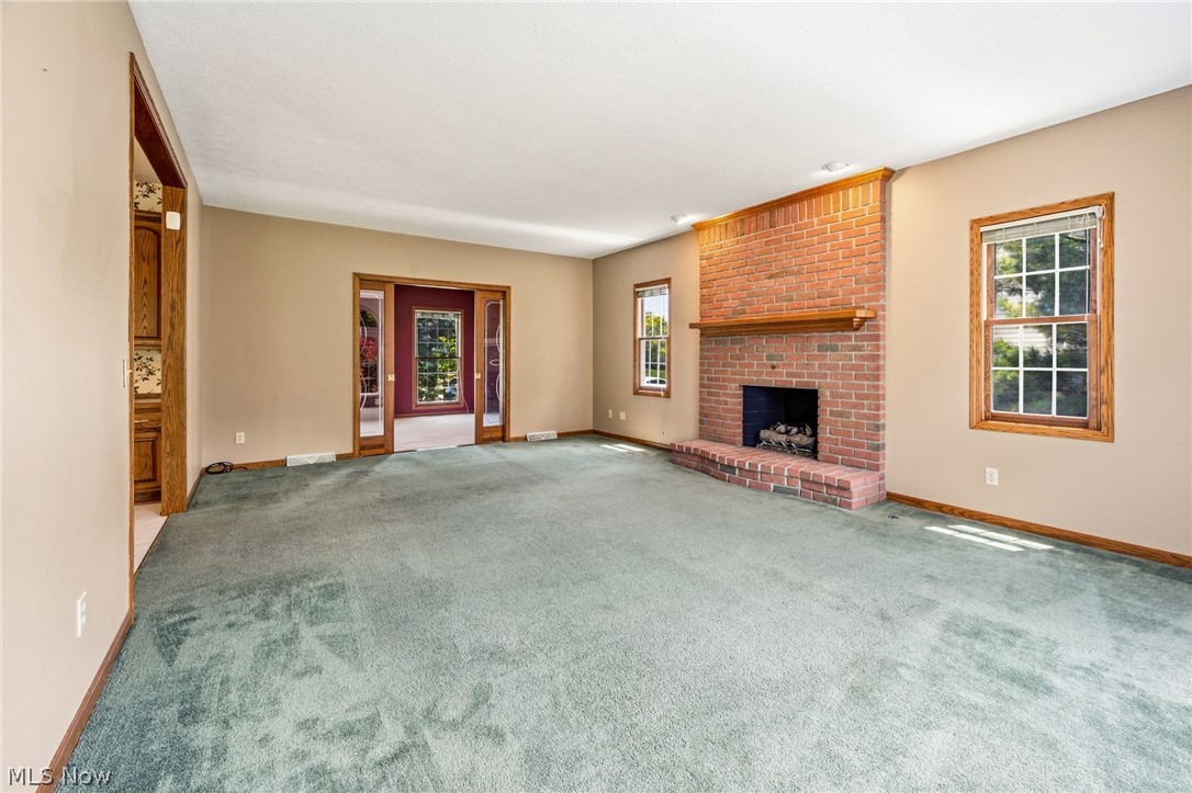 6638 Forestwood Street NW Canton OH 44718