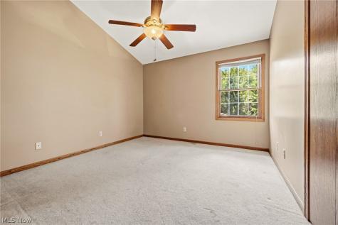 6638 Forestwood Street NW Canton OH 44718