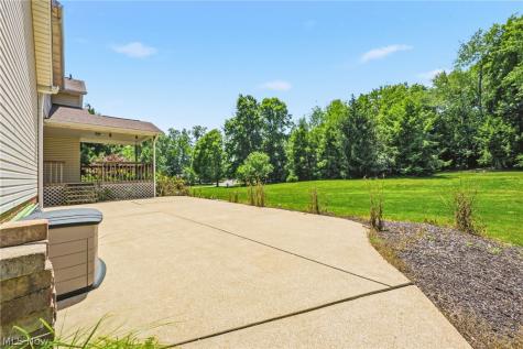 6638 Forestwood Street NW Canton OH 44718
