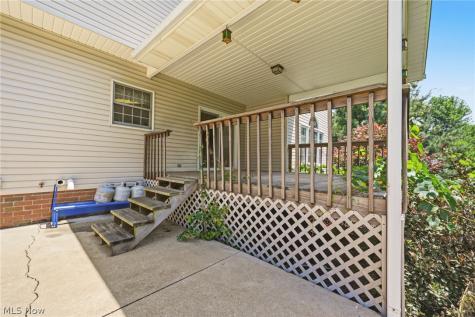 6638 Forestwood Street NW Canton OH 44718