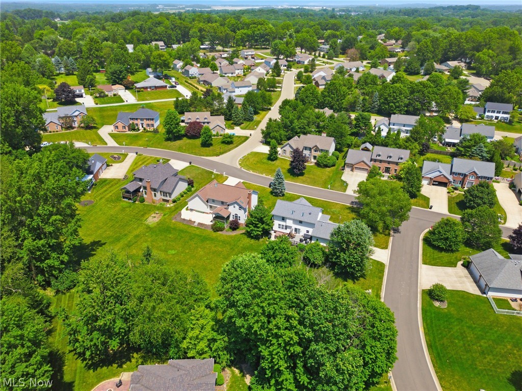 6638 Forestwood Street NW Canton OH 44718