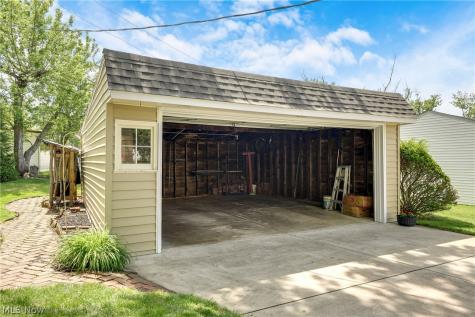 130 Grand Boulevard Bedford OH 44146