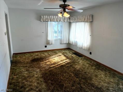 126 Victory Place Marietta OH 45750
