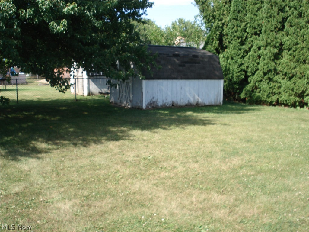 262 W Parkway Drive Madison OH 44057